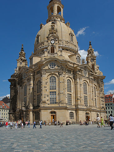 Frauenkirche und Lutherdenkmal Fotos