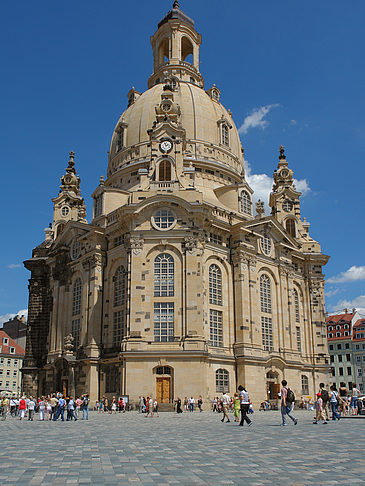 Frauenkirche und Lutherdenkmal Fotos