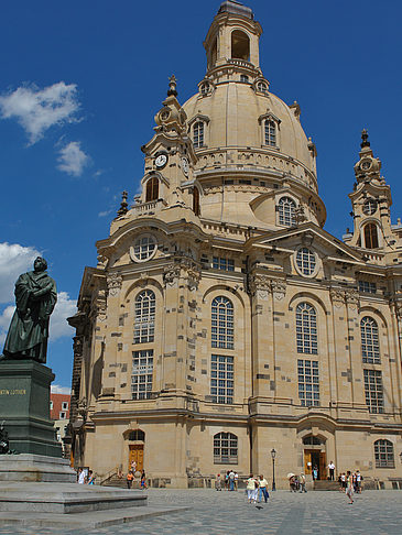 Frauenkirche und Lutherdenkmal Fotos