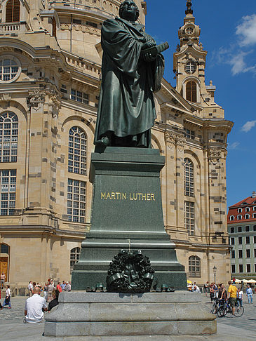 Foto Frauenkirche und Lutherdenkmal