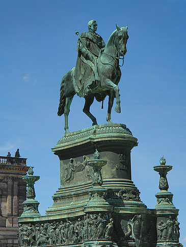 König-Johann-Statue