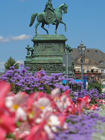 König-Johann-Statue