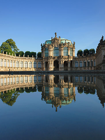 Foto Wallpavillon mit Brunnen - Dresden