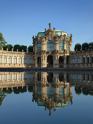 Foto Wallpavillon mit Brunnen - Dresden