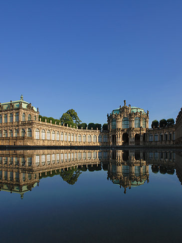 Foto Wallpavillon mit Brunnen - Dresden