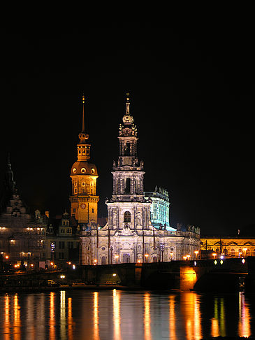 Hofkirche bei Nacht Foto 