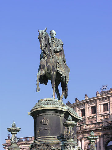 König Johann Denkmal