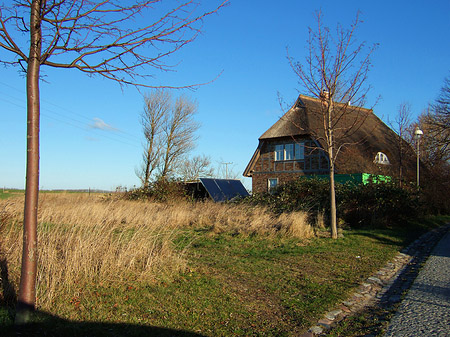 Straße zum Dorf - Mecklenburg-Vorpommern