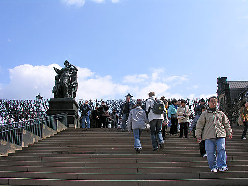 Treppe am Schlossplatz - Sachsen (Dresden)