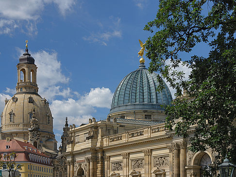 Frauenkirche und Kunstakademie Fotos