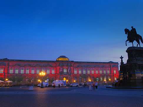 Foto Statue und Zwinger - Dresden