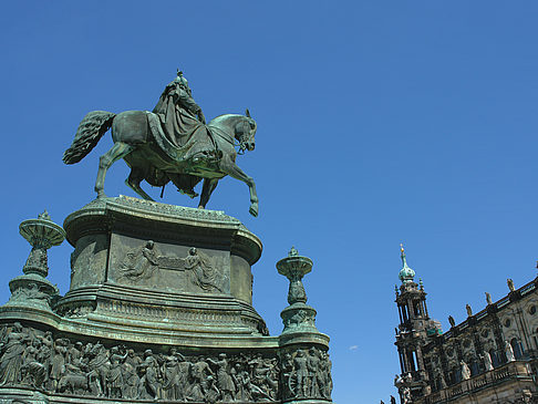 Foto König-Johann-Statue - Dresden