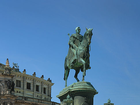 König-Johann-Statue Foto 