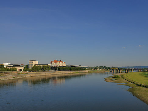 Fotos Blick auf die Marienbrücke | Dresden