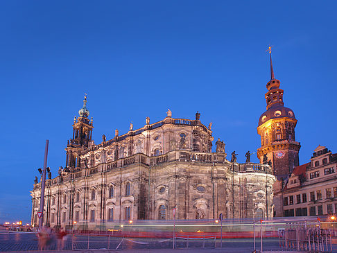 Fotos Schloss und Hofkirche am Abend | Dresden