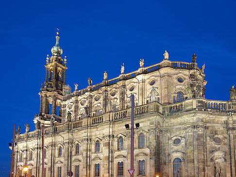 Fotos Schloss und Hofkirche am Abend | Dresden