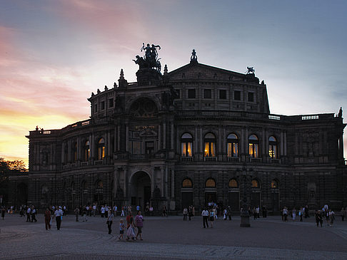 Fotos Semperoper abends | Dresden