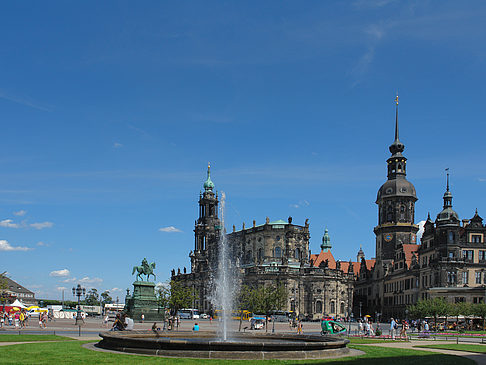 Fotos Schloss und Hofkirche