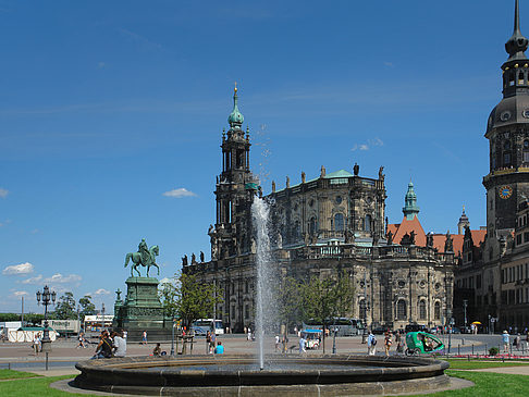 Foto Schloss und Hofkirche - Dresden