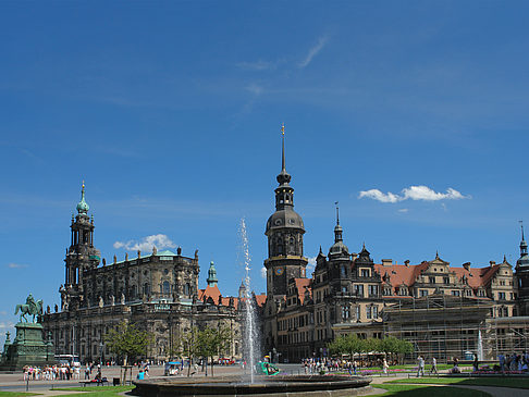 Foto Schloss und Hofkirche