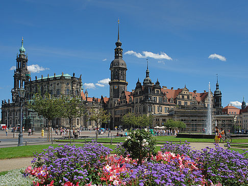 Schloss und Hofkirche