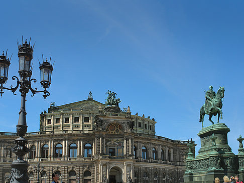 Fotos Theaterplatz