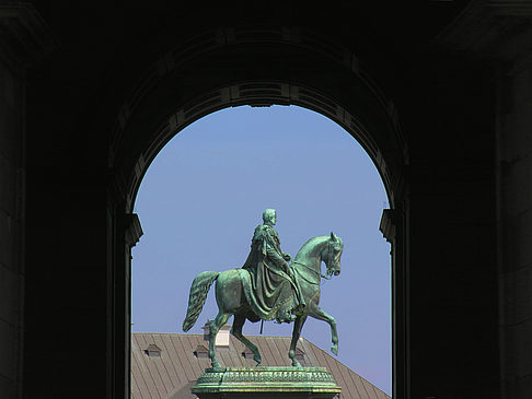 Fotos König Johann Denkmal