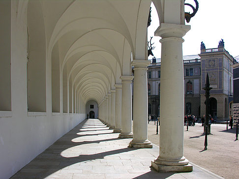 Foto Langer Gang am Stallhof - Dresden