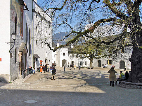 Auf dem Hofplatz der Festung Hohensalzburg - Salzburger Land (Salzburg)